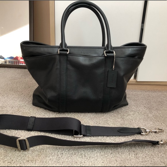 Coach Handbags - Authentic Black Coach Purse tote